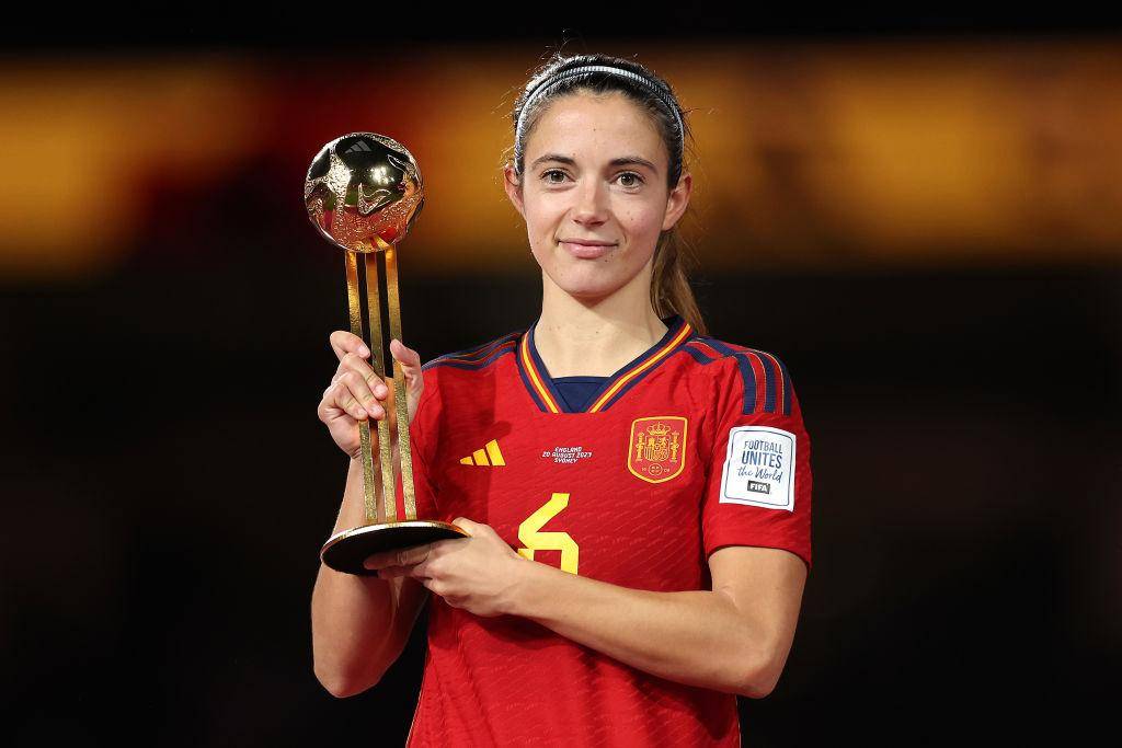 西班牙女足备战国家杯，教练组着重防守