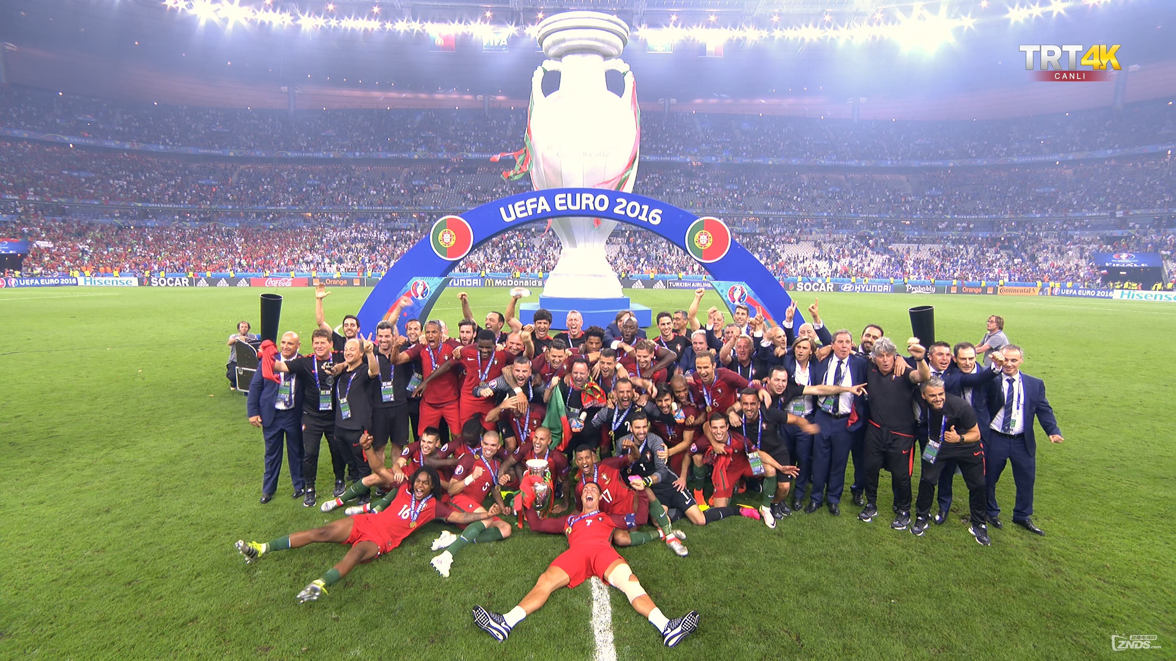 包含法国惨败芬兰,小组出线前景堪忧的词条 包含法国惨败芬兰,小组出线前景堪忧的词条