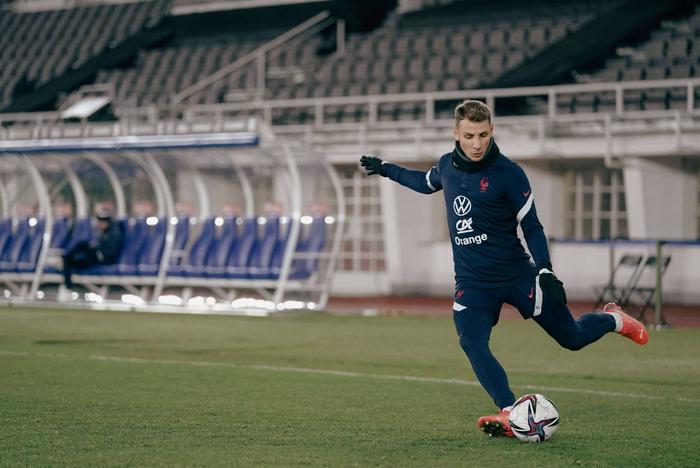 包含法国惨败芬兰,小组出线前景堪忧的词条 包含法国惨败芬兰,小组出线前景堪忧的词条