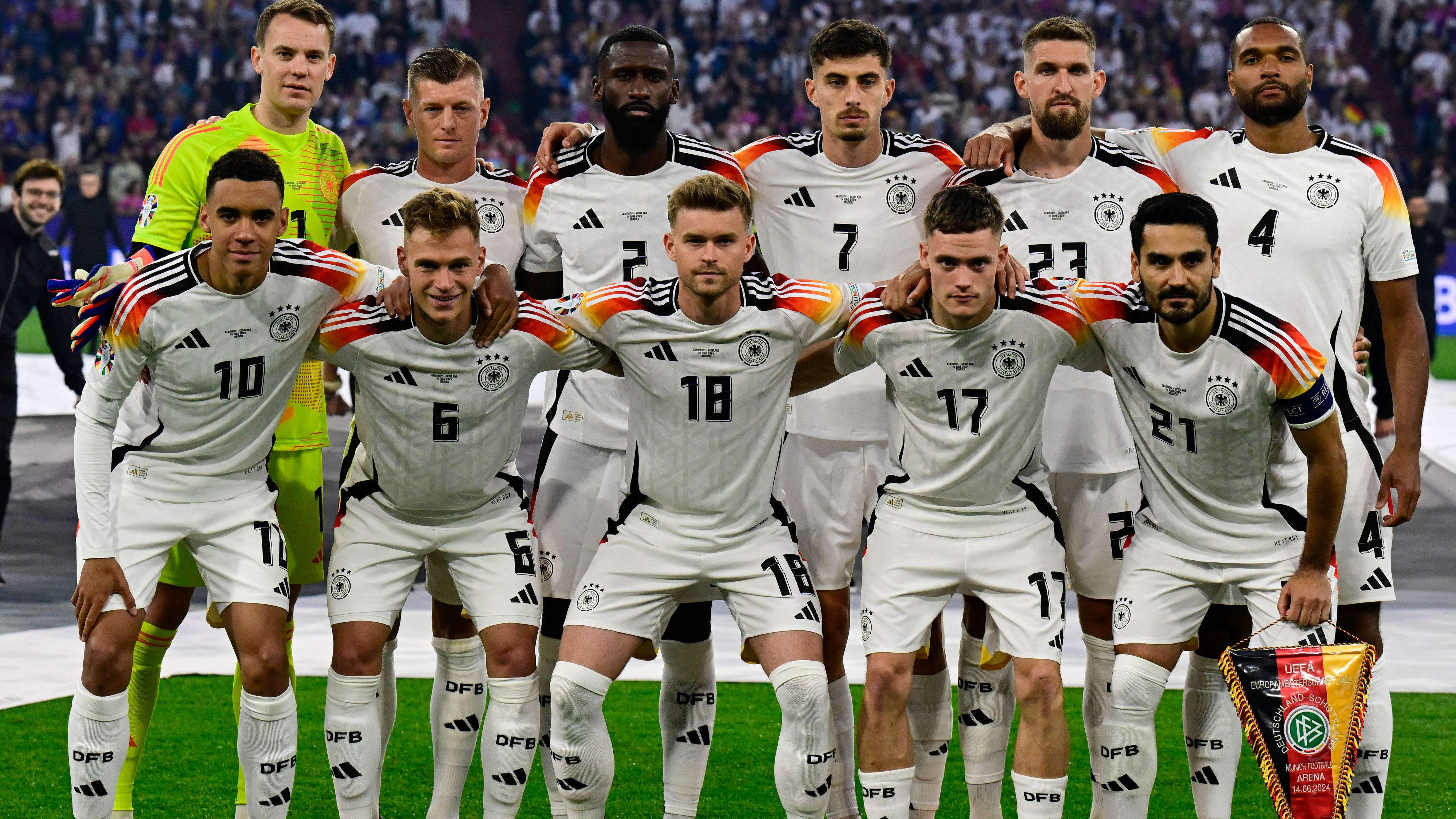 精彩比赛一触即发,球队实力对决 精彩比赛一触即发,球队实力对决