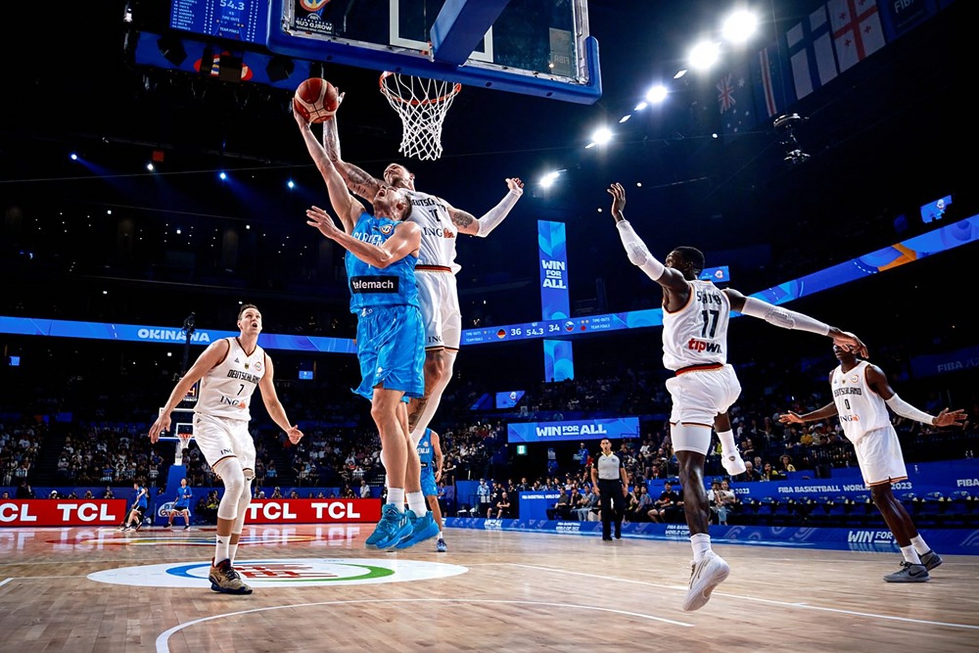 斯洛文尼亚队实现惊艳逆转,携手晋级 斯洛文尼亚队实现惊艳逆转,携手晋级