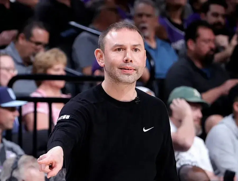 开云体育下载-国王解雇主教练