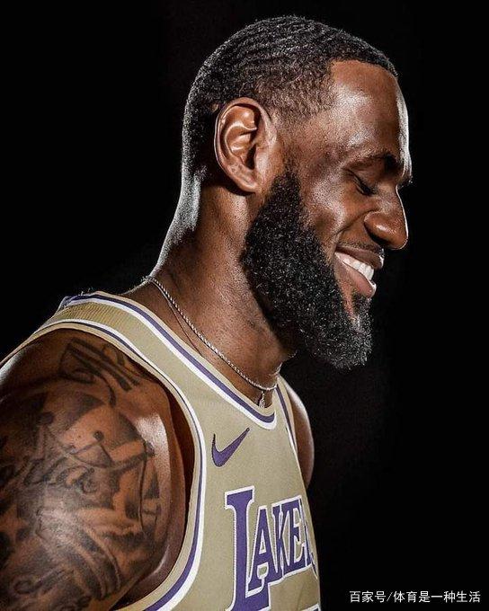 斯特拉斯堡爆冷击败对手,结束连败颓势 斯特拉斯堡爆冷击败对手,结束连败颓势