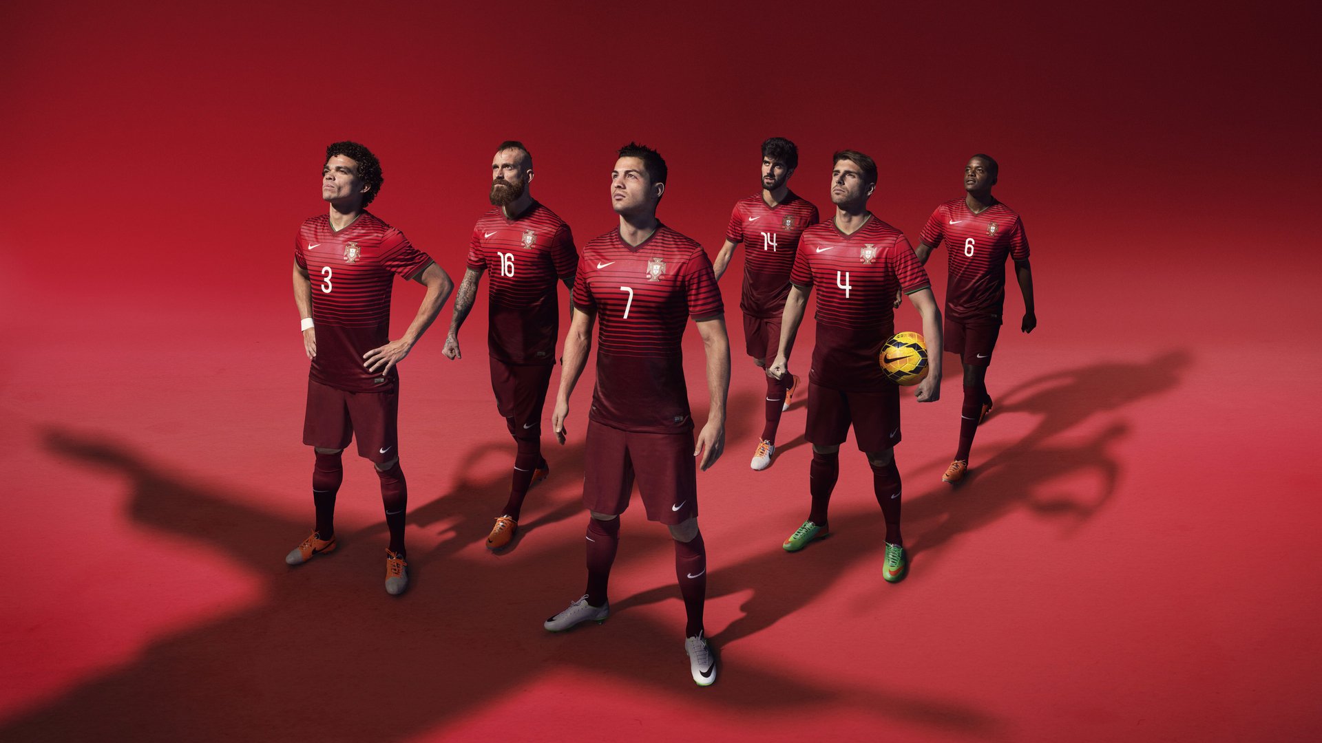 开云体育中国-镁光灯下的新生代，当小贾伦在天使城点燃星光